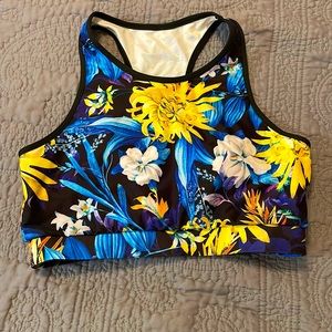 🌺Womens Sports Bra Size Medium